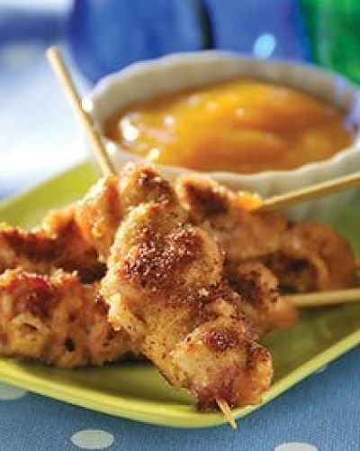 Brochetas de pollo con tocino