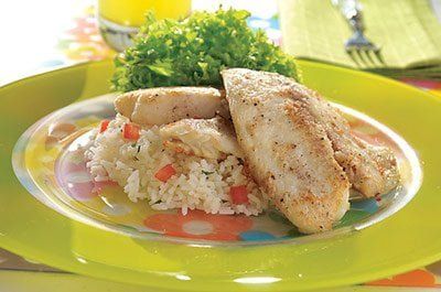 Filete de pescado al mojo de ajo