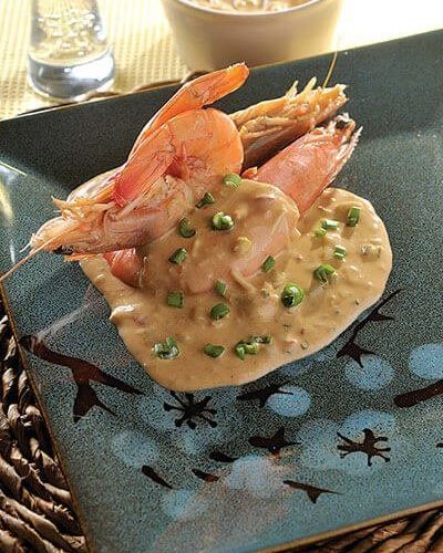 Camarones gigantes en salsa de coco y curry